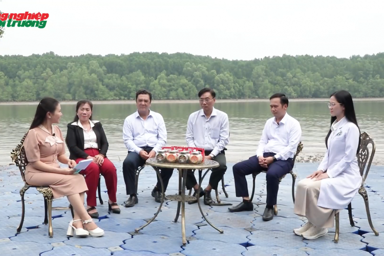 Phát triển nguồn nhân lực gắn với sản phẩm OCOP và du lịch cộng đồng